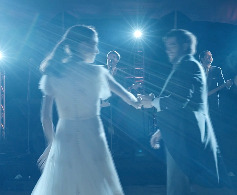 Montadora y ayudante de montaje de documental de boda - Edycja filmów
