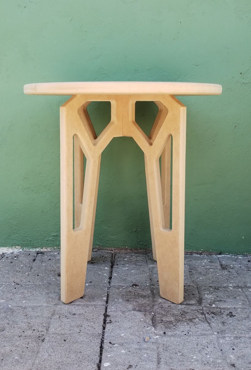 Mi proyecto del curso: Introducción al diseño de mobiliario con router CNC 7