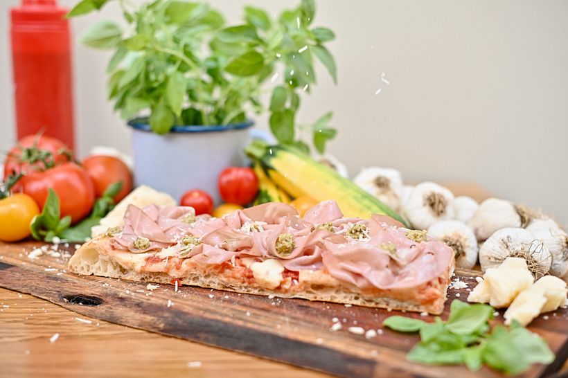 Pizza with mortadella