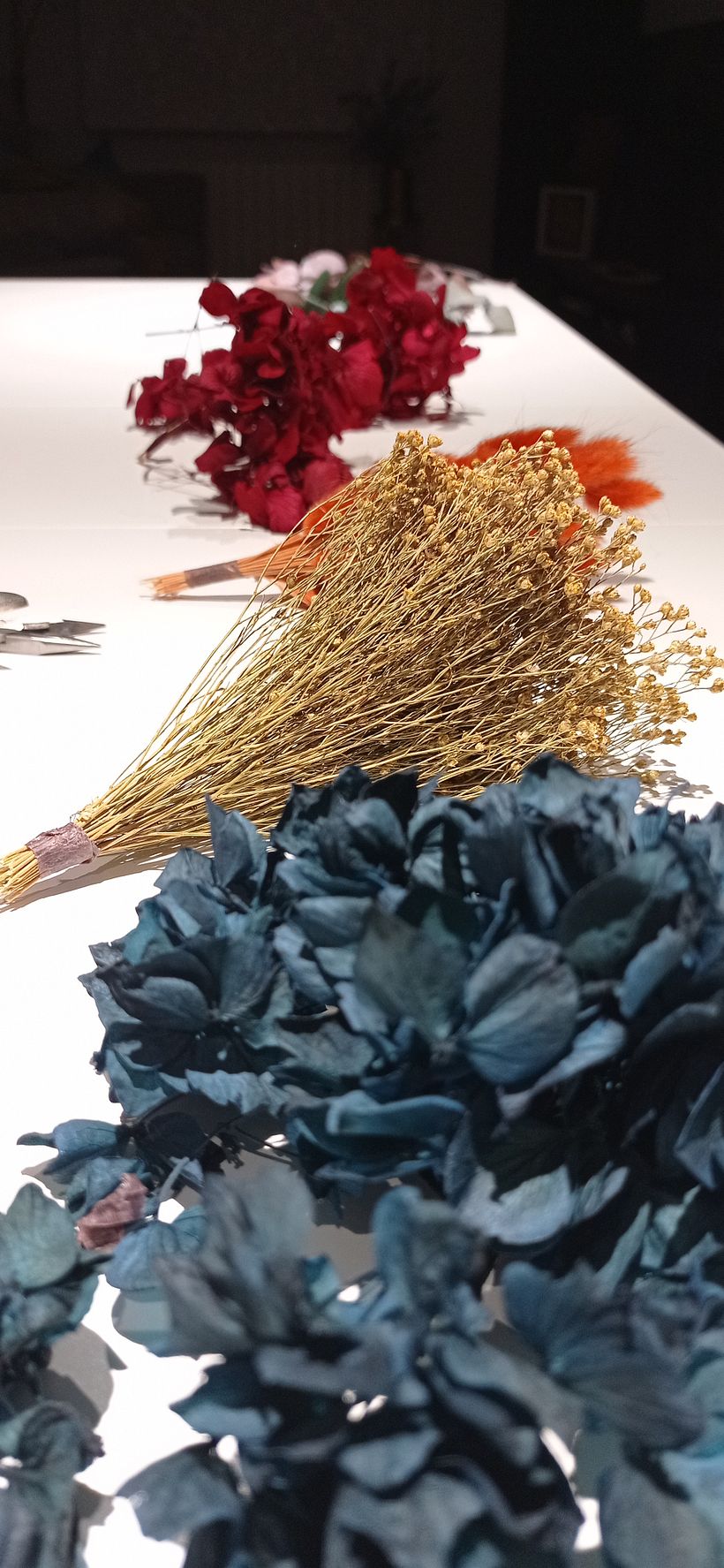 Mi proyecto del curso: Tocado floral: crea tu complemento de flores 7