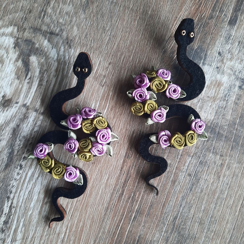 Mi proyecto del curso: Diseño de accesorios con cuentas: teje patrones elegantes 4