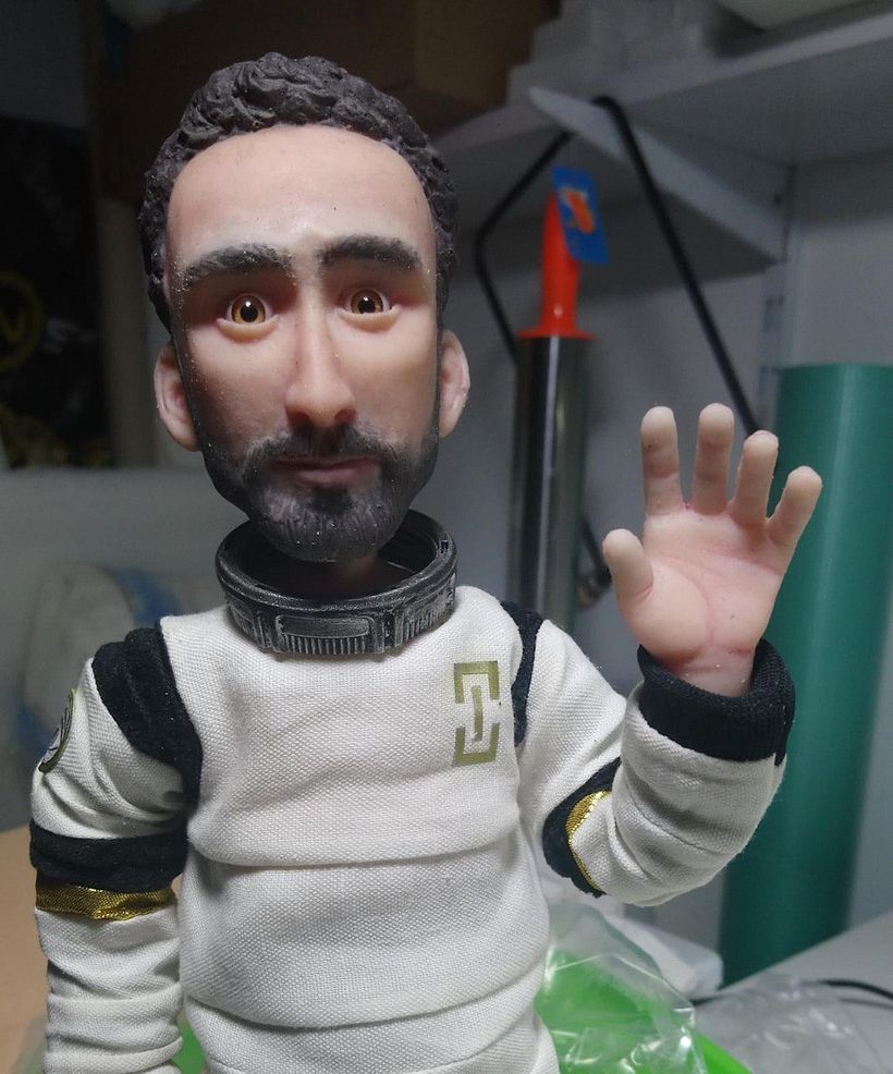 Detalle de la marioneta de Emanuel Pérez, miembro de IZAL.