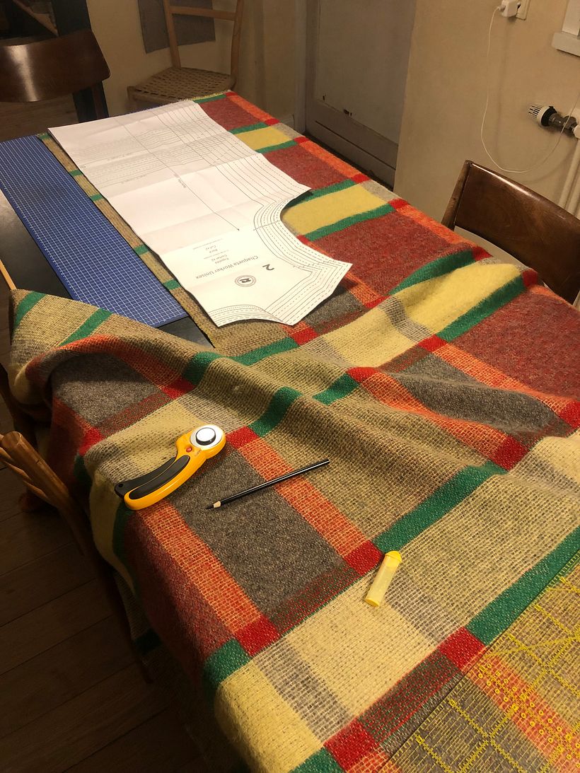Arbeitsjacke aus einer alten Wolldecke 1