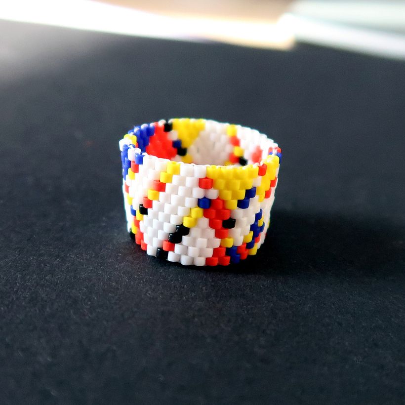 Beading - inspired by the painting of Piet Mondrian 7