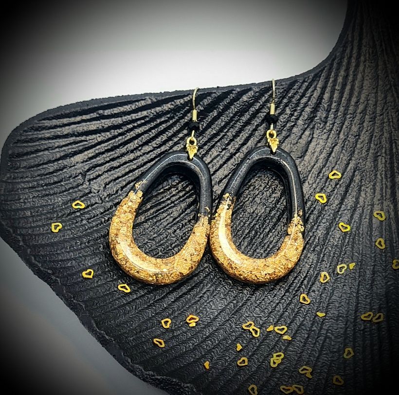 Mon projet du cours : Design de bijoux en résine - Desain Aksesori