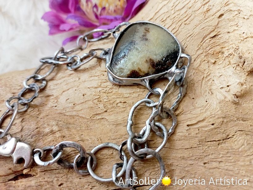 Raw bracelet with dragon stone - septaria, tin-plated copper, Made 
