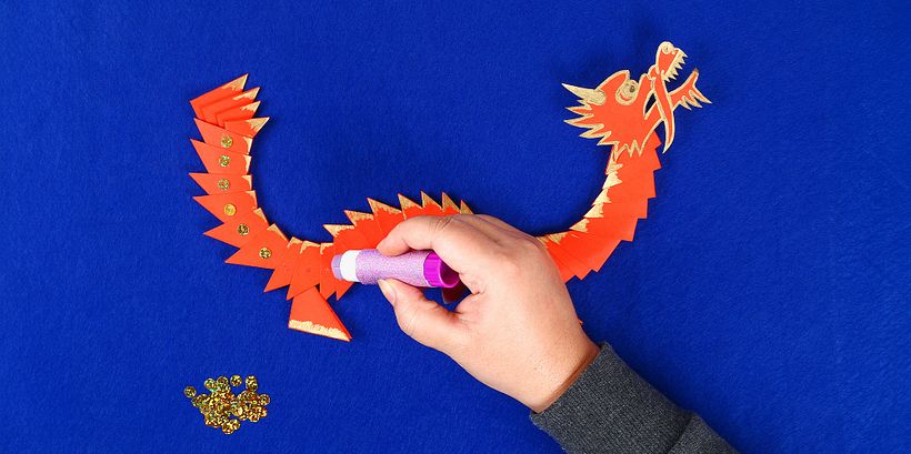 Cómo hacer un dragón de papel para celebrar el Año Nuevo chino 15