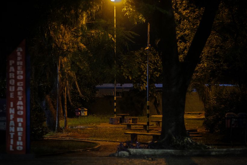 Praças Noite Adentro 1