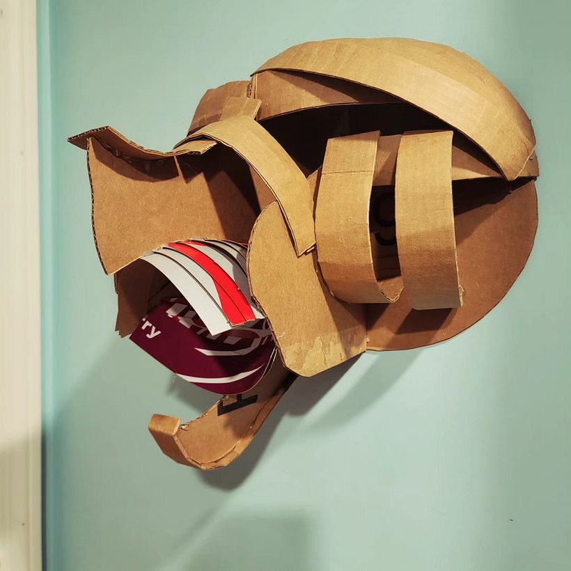 I completed the interior cavity of the mouth about 80% before wrapping the snout with cardboard.