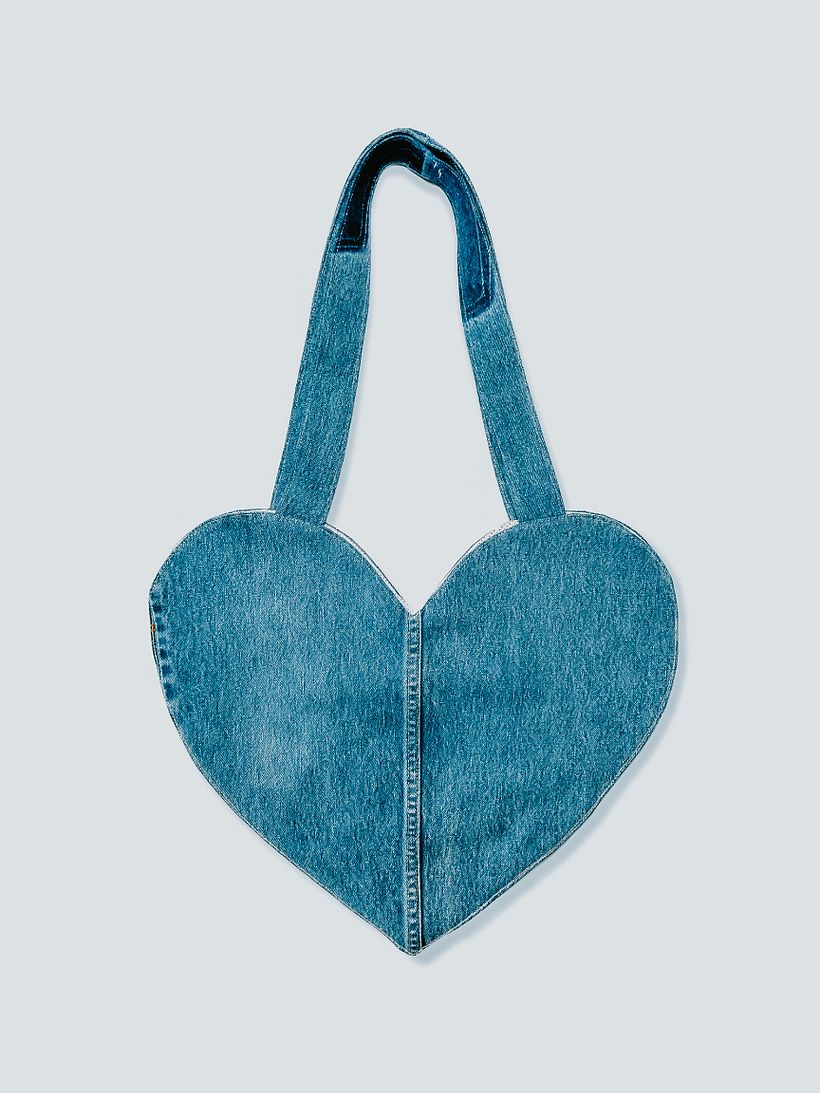 Vintage Jeans Upcycle Heart-Shaped Tote Bag 3