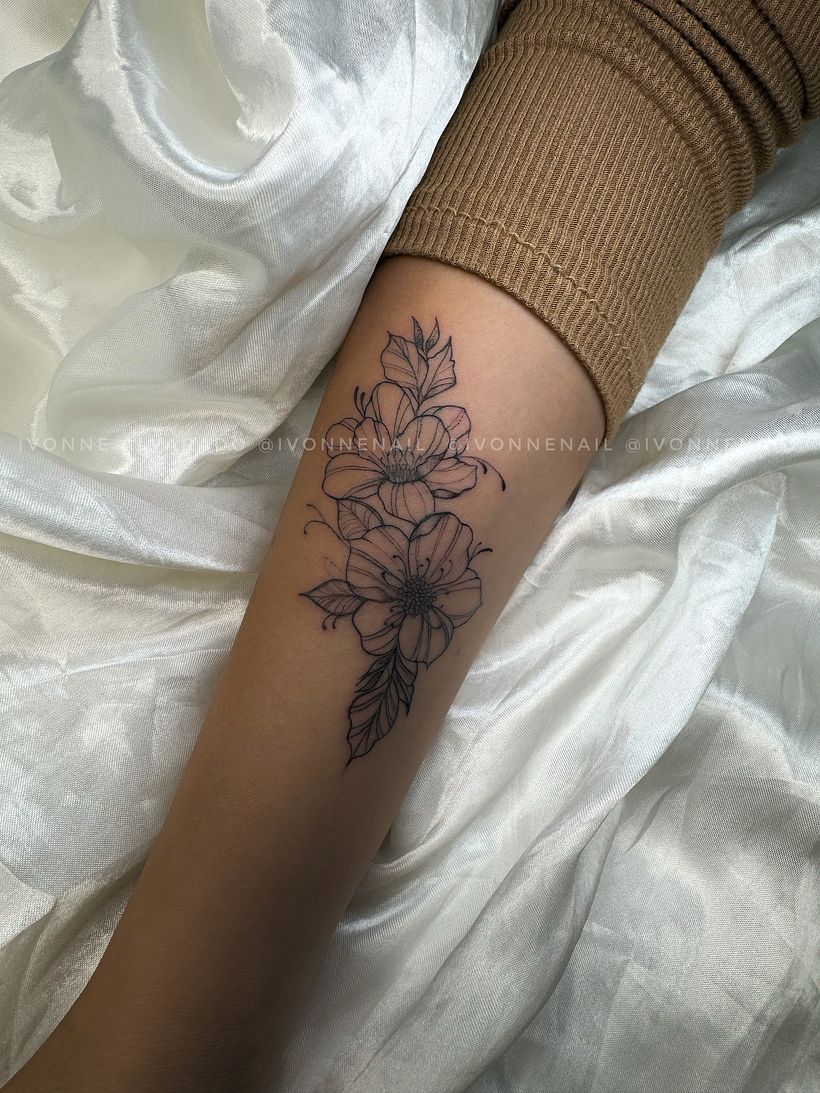 Mi proyecto del curso: Tatuaje botánico con puntillismo 8
