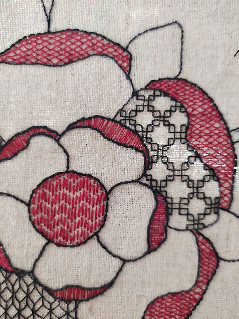 Introducción al bordado en blackwork: rosa Tudor 3