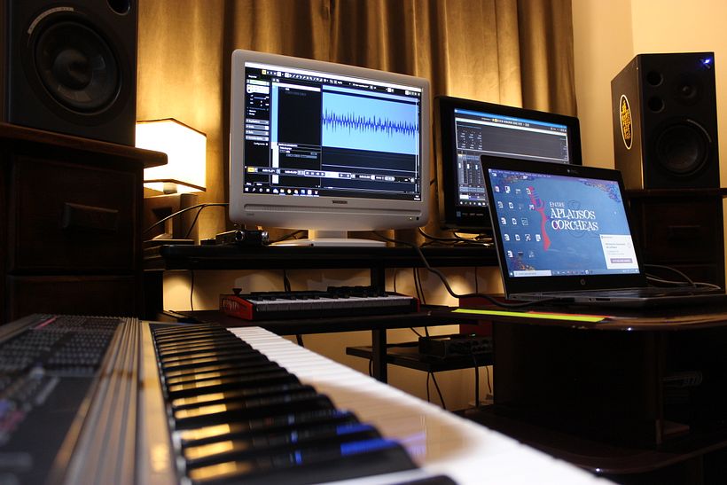 La Buhardilla estudio 2
