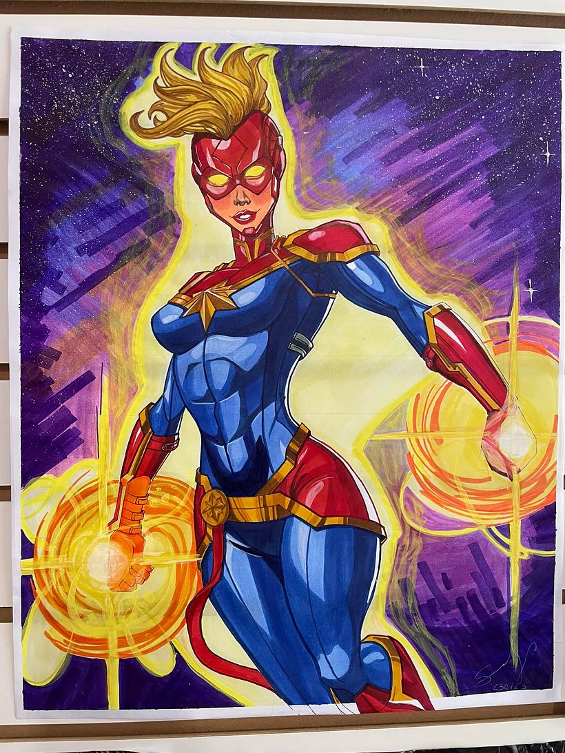 Capitán Marvel Lapices de color, marcadores 2023