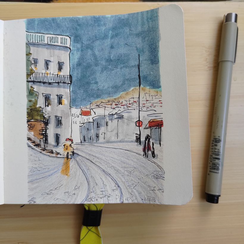 Lisbon, waiting for a tram