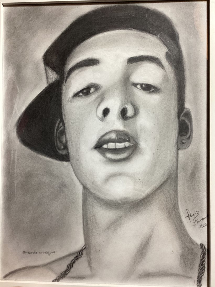 Projeto final: Retrato realista com carvão vegetal 2