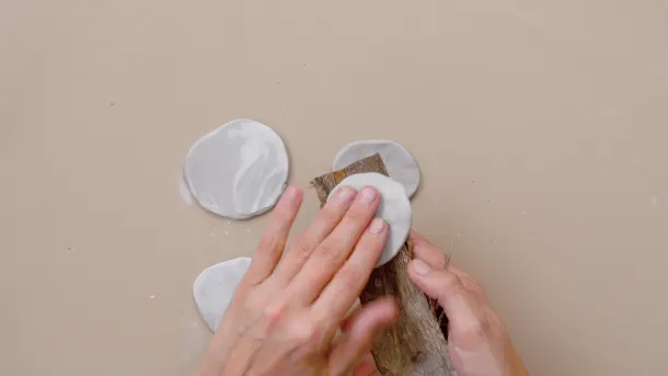 Craft Tutorial: tips to create textures with epoxy clay  5