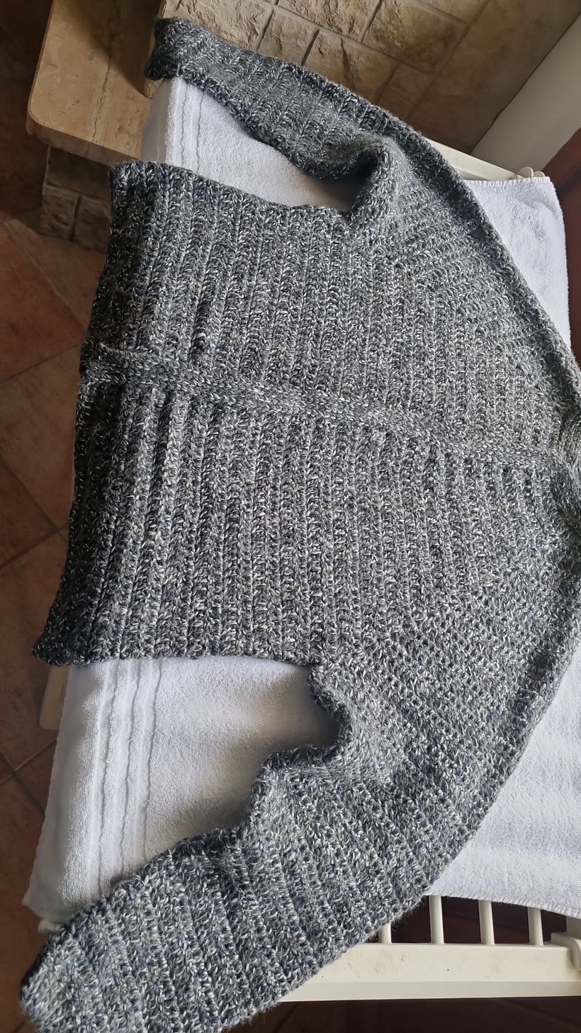 Il mio progetto del corso: Top-down: capi interi all'uncinetto 4