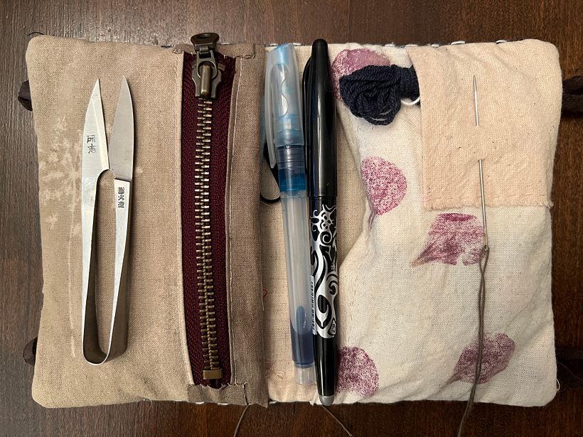 Inside the travel pouch - its the perfect size to store important stitching accessories