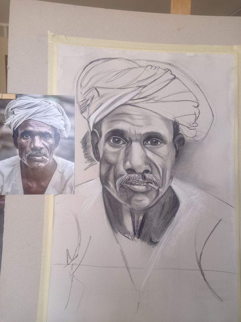 Mi proyecto del curso: Retrato realista al carboncillo 3