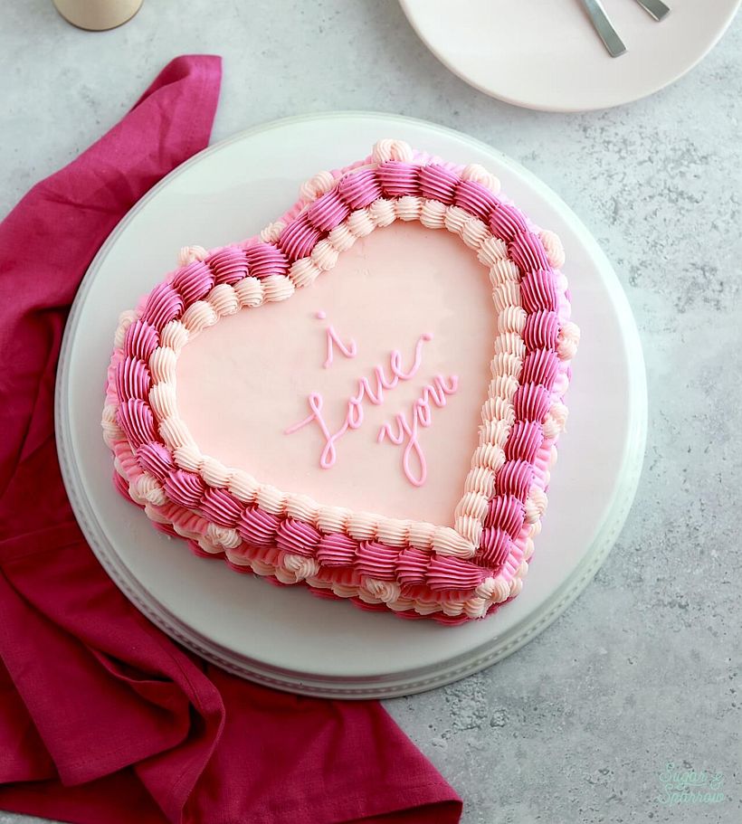 Vintage Heart Cake 5
