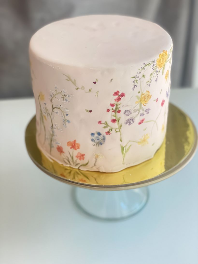 My project for course:  Cake Painting Techniques for Creating Edible Art 3