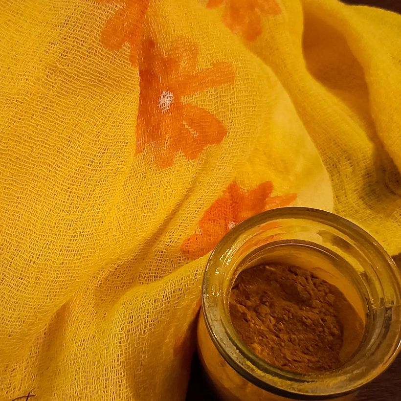 Tingimento com cúrcuma 4