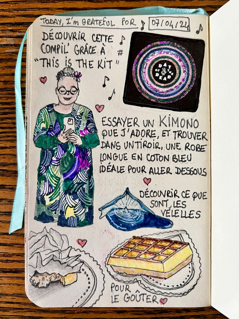 Trying on a new kimono and loving it ! Then, finding an old dress perfect to wear underneath... Waffles with whipped cream