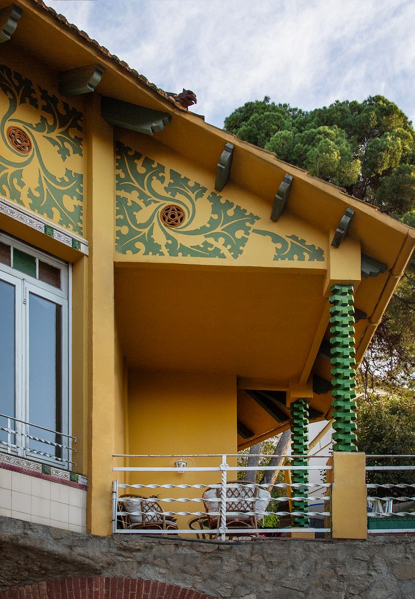 Casa Modernista en la Colonia Busquets | Barcelona | NeuronaLab 2