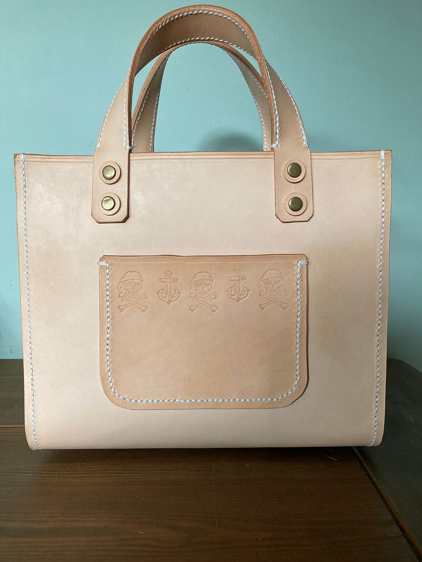 My project for course: Create Custom Hand-Sewn Leather Bags 4