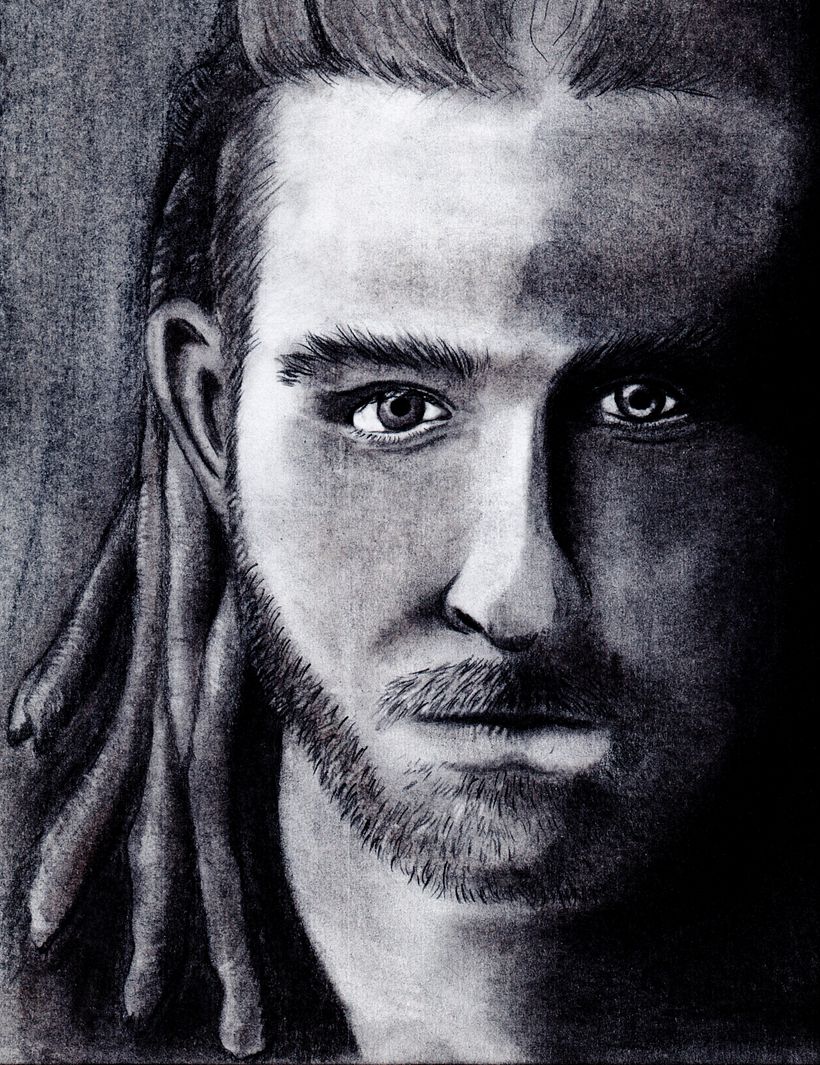 Mi proyecto del curso: Retrato artístico al carboncillo: creando atmósferas 2