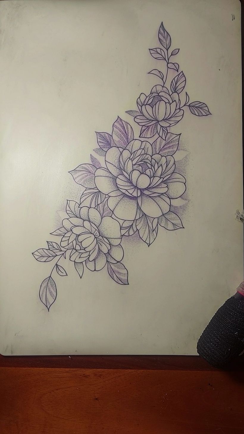Mi proyecto del curso: Tatuaje botánico con puntillismo 2