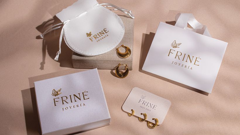 DESARROLLO Y SELECCIÓN DE PACKAGING PARA MARCA DE JOYERÍA