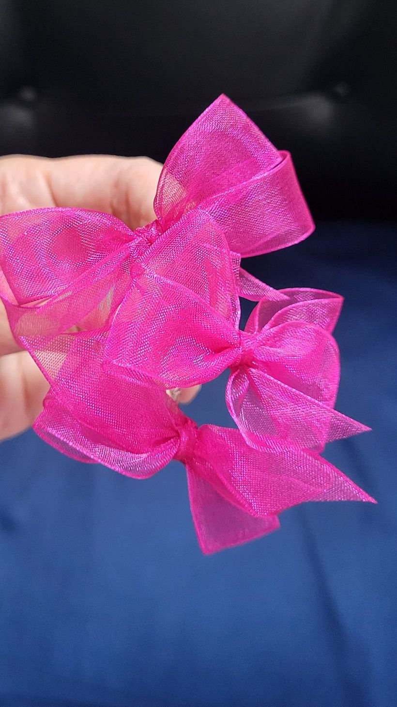 Use bows to embellish packaging. Step-by-step in the course. :-)