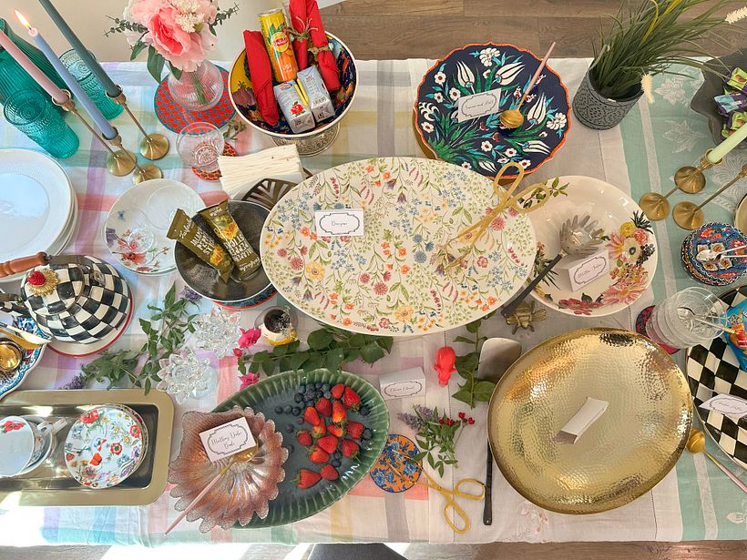 My project for course: Intro to Tablescaping: Styling Dinnerware Arrangements 4