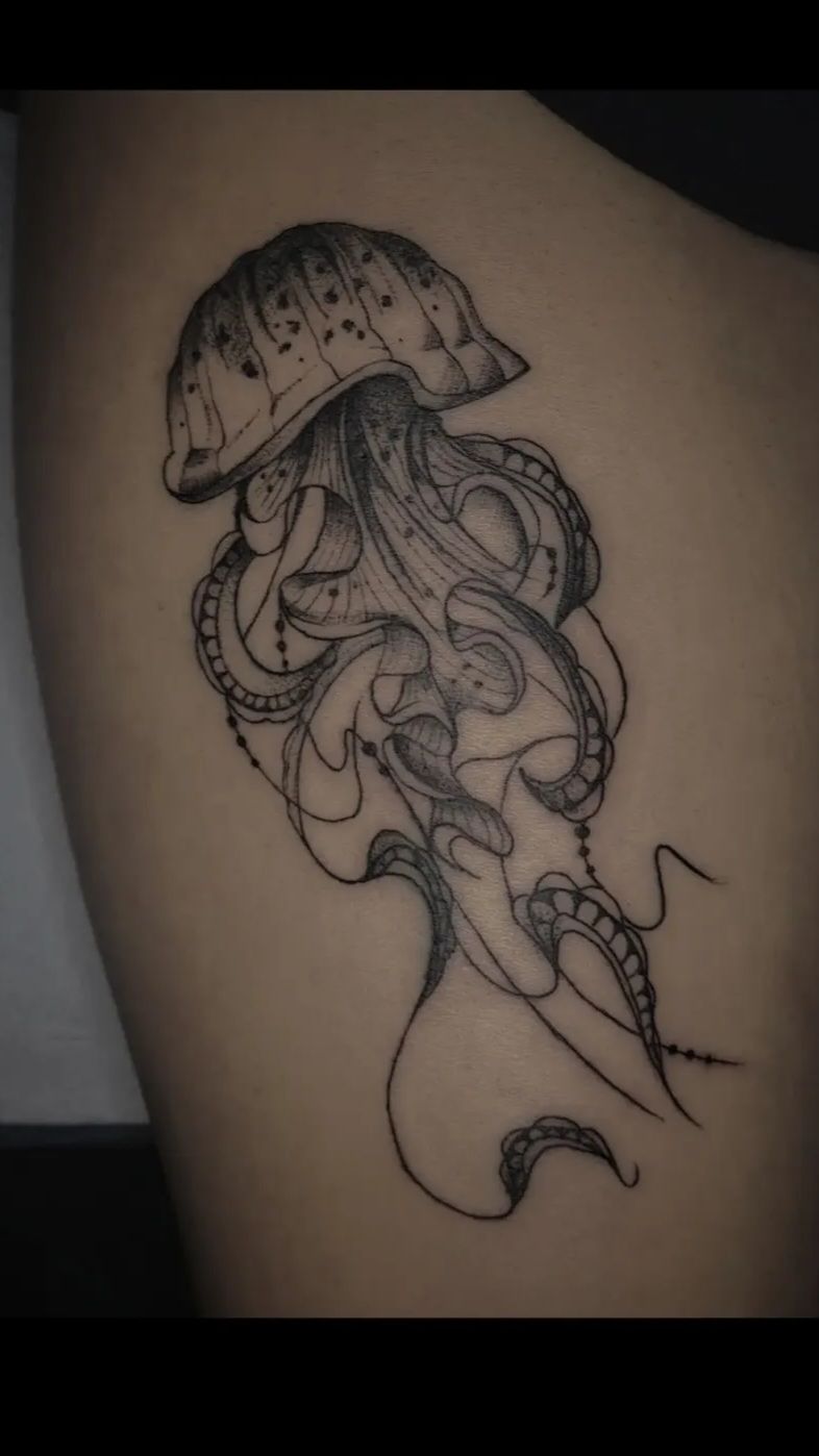 Meu projeto do curso: Técnicas de tatuagem blackwork com fine line 1
