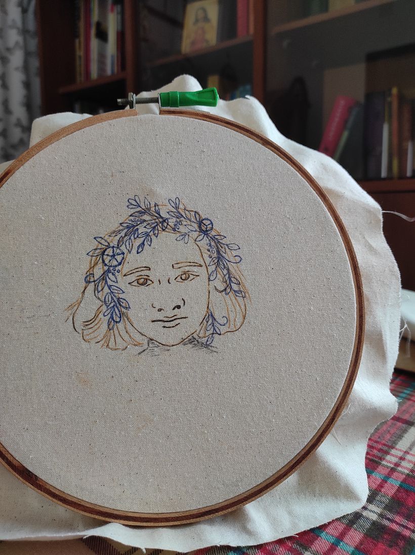 My project for course: Embroidery portraits on fabric 1
