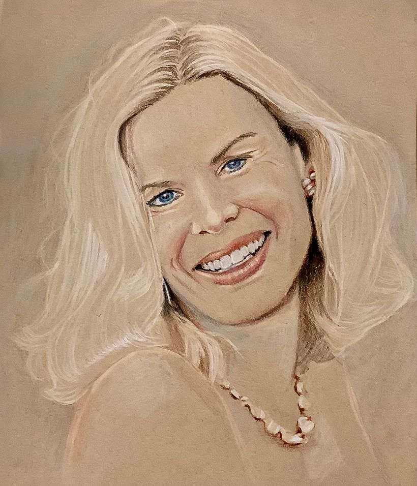 : Realistic Portrait with Coloured Pencils - capturing the gaze 1