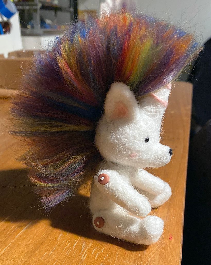 Mi Proyecto del curso: Needle felting: creación de personajes con lana y aguja 4