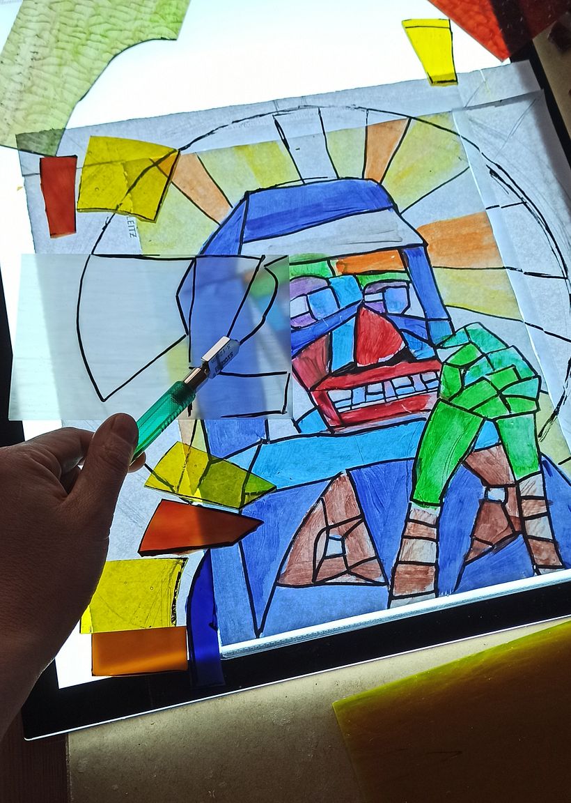 Mon projet du cours : Art du vitrail : découvrez la technique au plomb 13