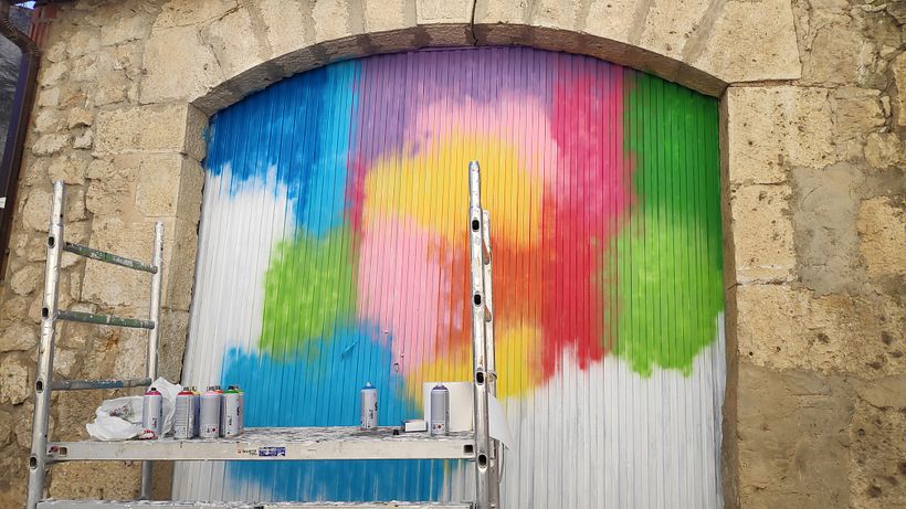 Tubilla oculta - Street Art