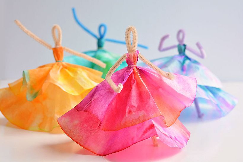 This is such a great coffee filter craft and a super fun craft for kids!