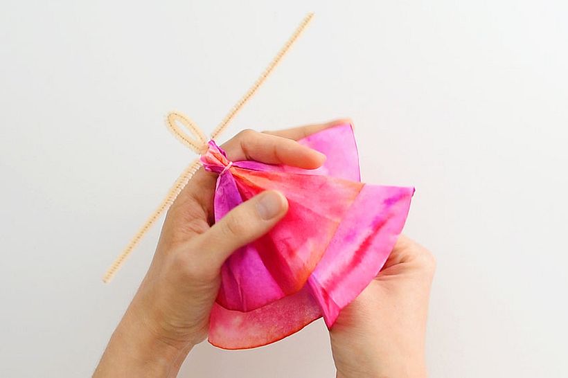 And the best part is that you only need a few simple dollar store craft supplies – They’re actually really simple to make!