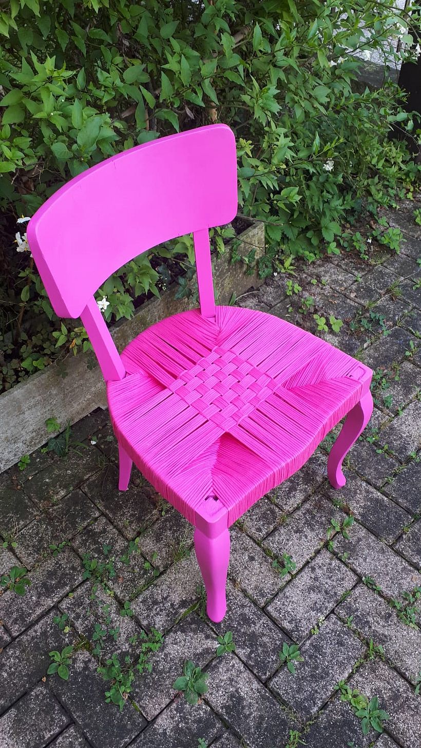 Il mio progetto del corso: Tecniche di intreccio con corda per sedute colorate 1