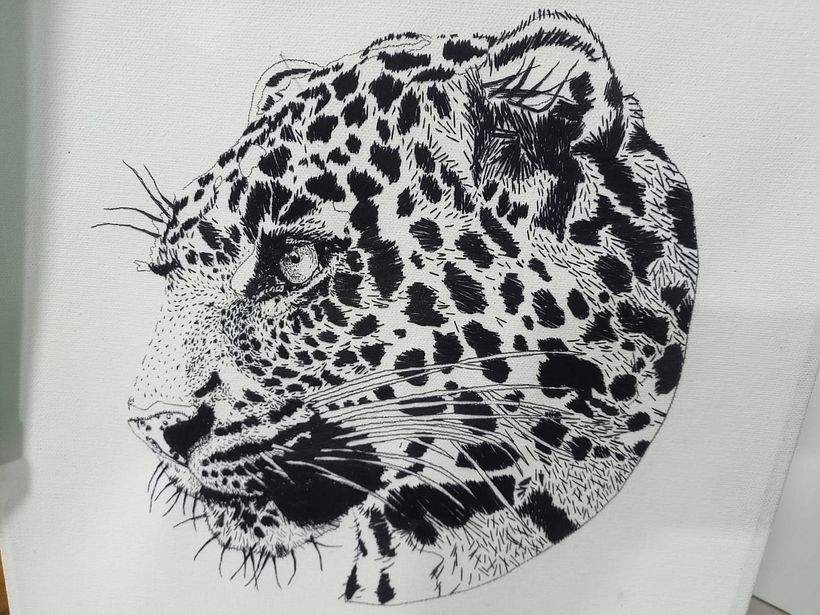 Mi proyecto del curso: Dibujo con hilo Un Jaguar 2