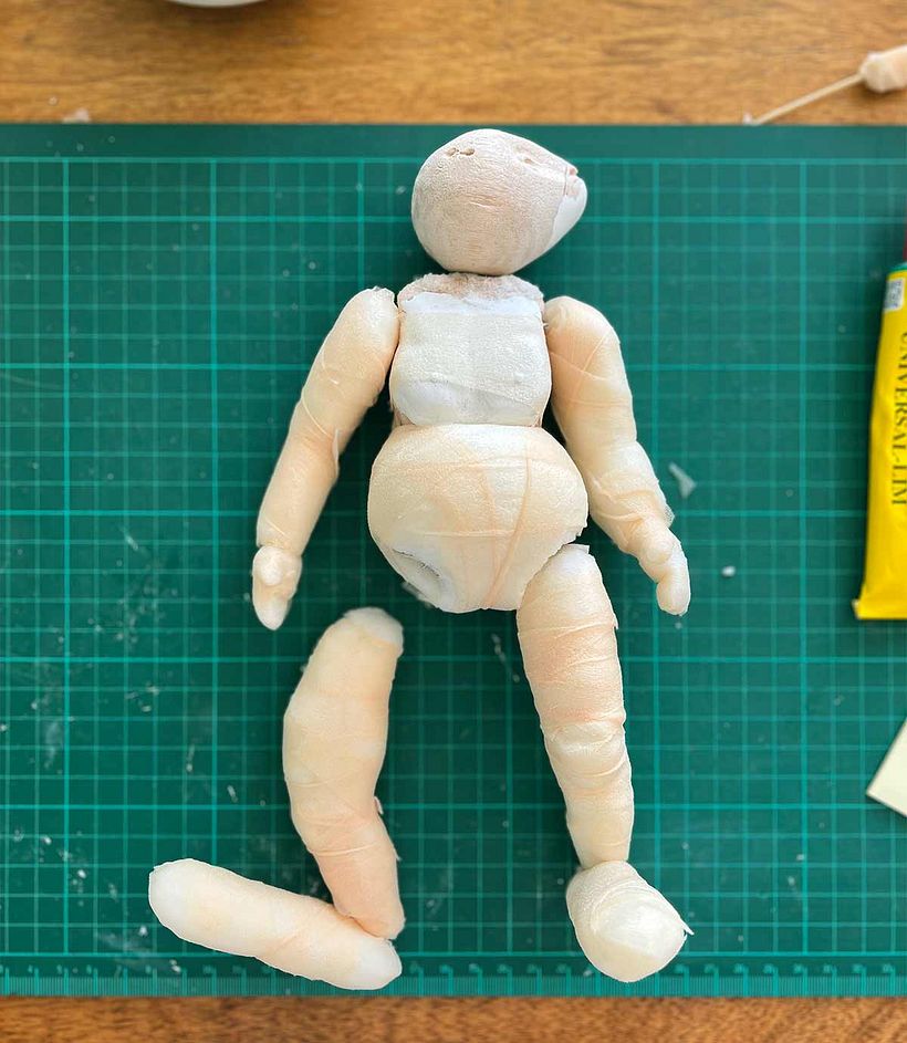 Oh, no! The first hip is broken.