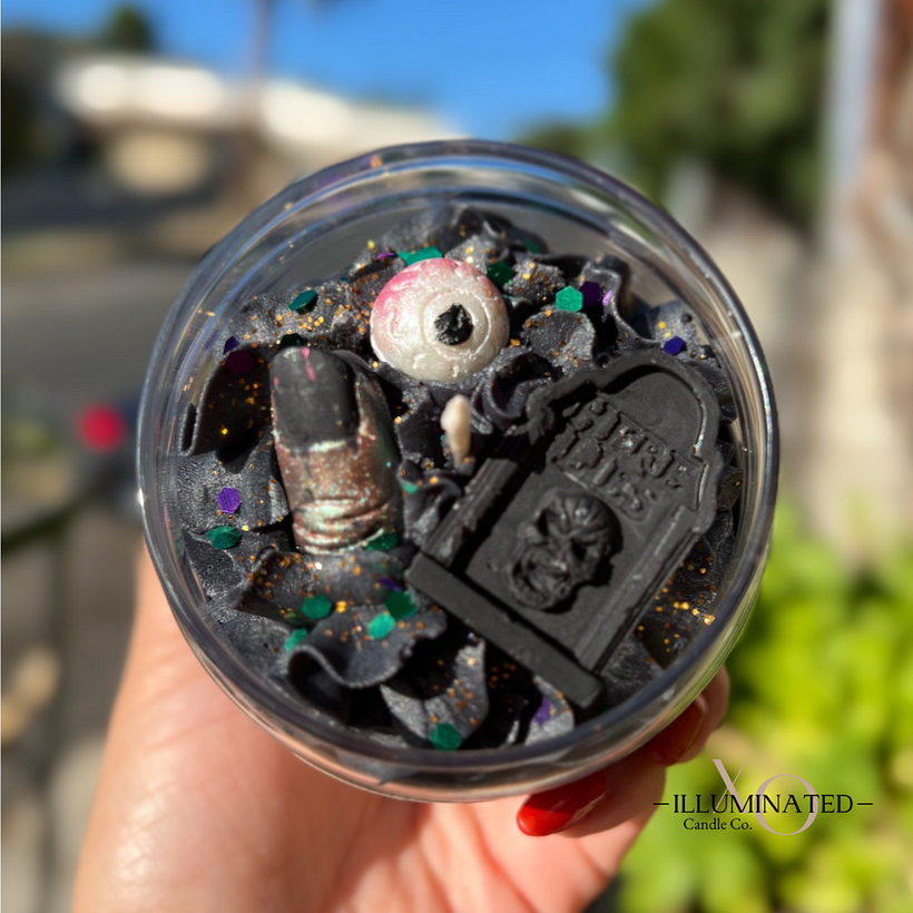 Hocus Pocus Inspired Candle 4