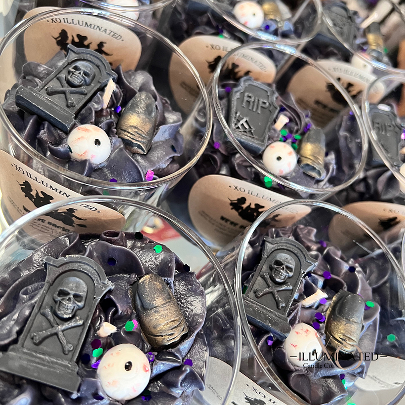 Hocus Pocus Inspired Candle 5