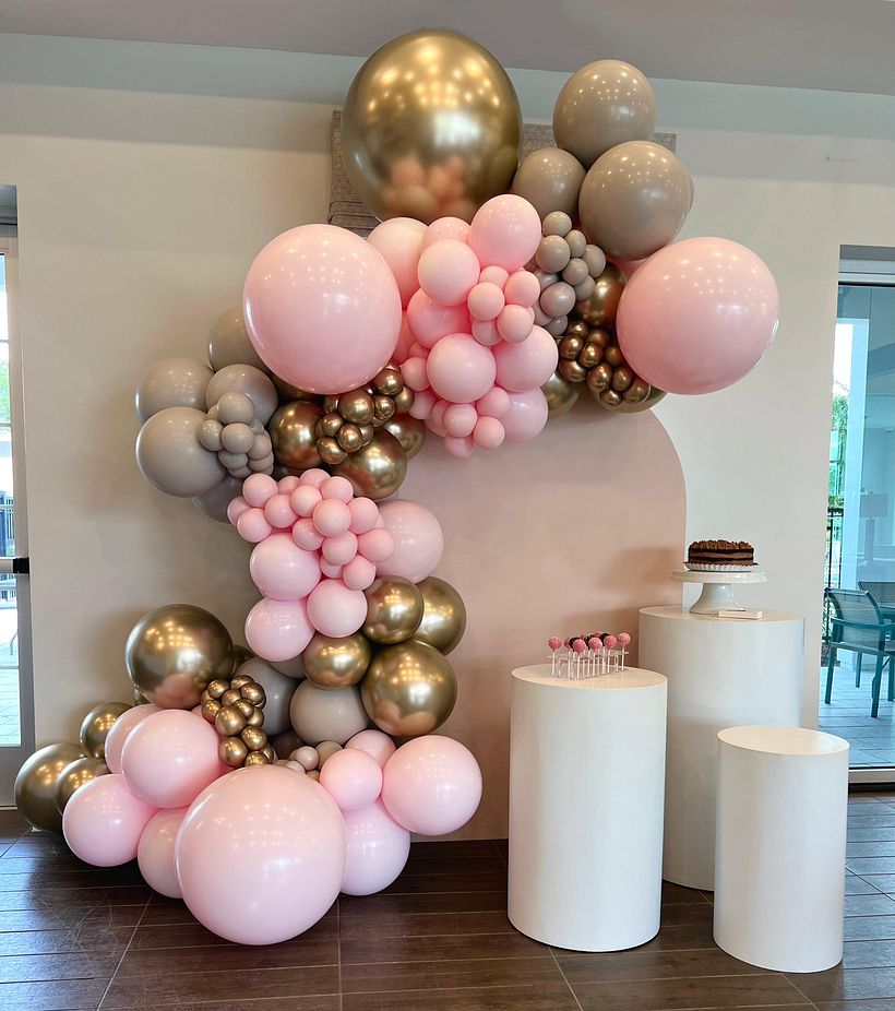 Balloon Garlands 5