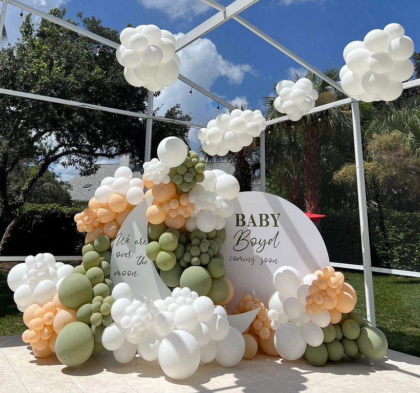 Balloon Garlands 7